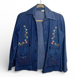 Vintage 70s Fitted Denim Jacket Boho Embroidered Floral Collared Pockets Coat XS